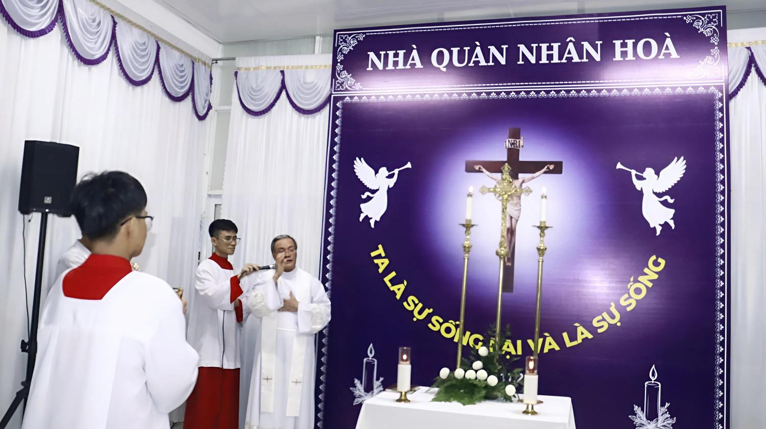 Nghĩ về việc chăm sóc người nghèo